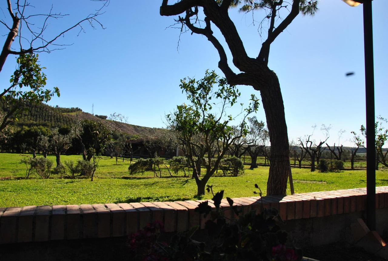 Agriturismo La Mandragola Relais Crotone Exterior foto